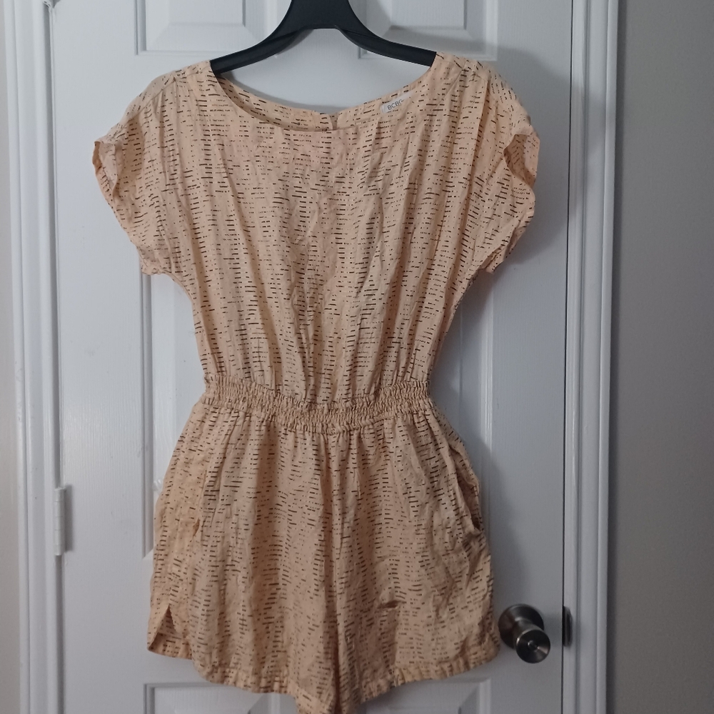 BCBGeneration Shortall Romper Shorts Sz M